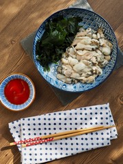 아시아 음식 생굴과 미역