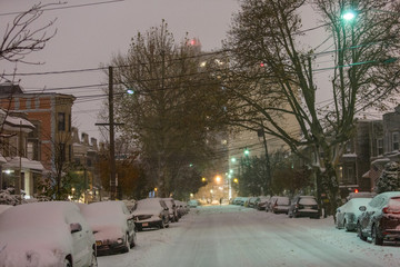 Snow fall in New York, Snow thunder. 