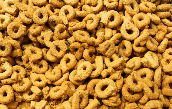 background of fragrant Italian tarallini