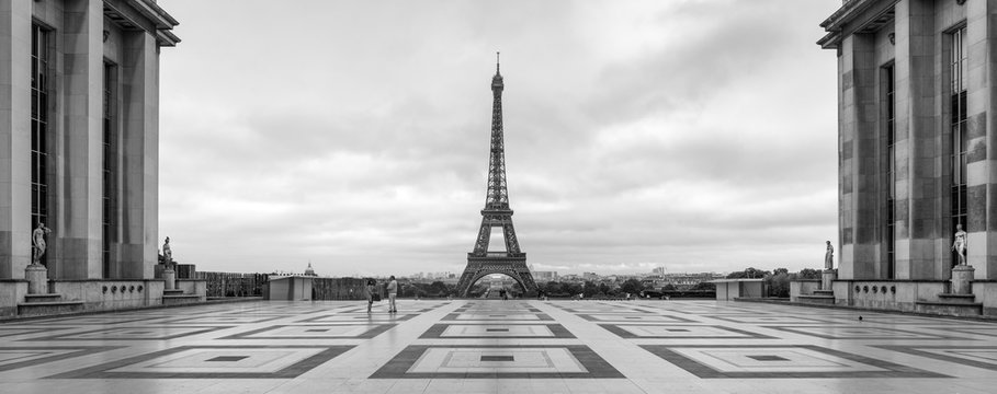 Fototapeta Place du Trocadero panorama z Wieżą Eiffla, Paryż, Francja