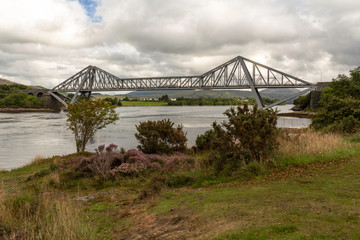 Obraz premium bridge over the river