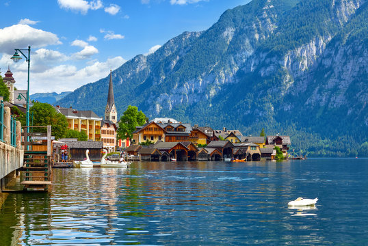 รูปภาพHallstattersee – เลือกดูภาพถ่ายสต็อก เวกเตอร์ และวิดีโอ1,562 ...
