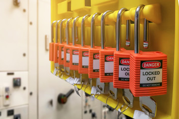 Red key lock and tag for process cut off electrical,the toggle tags number for electrical log out...