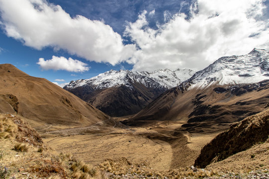 Yanama Pass, with 4.700 meters in elevation the hightest point on the Choquequirao Trek to Machu Picchu, Peru, Southamerica.