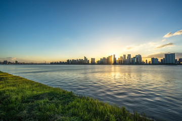 Fototapeta premium panoramic city skyline in hangzhou china