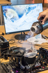Overclocking with liquid nitrogen