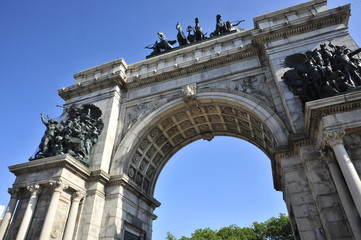 Fototapeta na wymiar Sailors and Soldiers arch in Grand Army Plaza, Brooklyn
