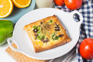 Beef cheese toast，Breakfast, oranges