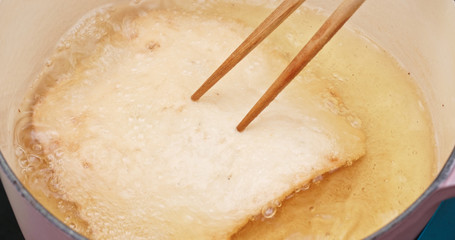 Fry Prawn cracker