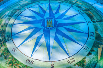Fototapeta na wymiar Compass rose in Gassin