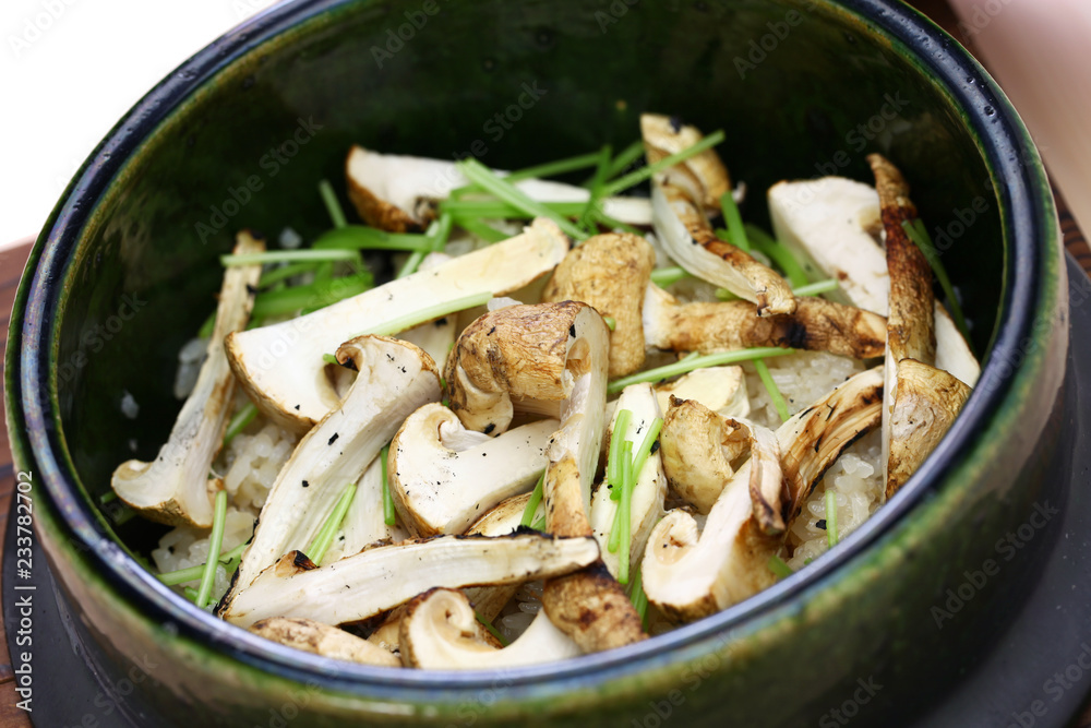 Wall mural matsutake gohan, rice cooked with matsutake mushroom, japanese food