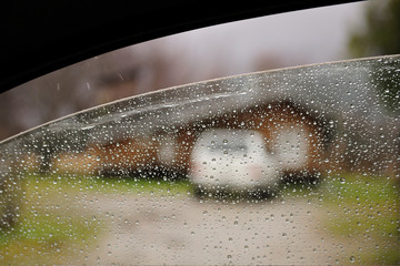 EN RUTA CON LLUVIA POR LA PROVINCIA DE CHUBUT (ARGENTINA)