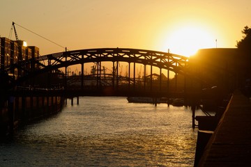 Obraz premium Colors of the evening sun in the Speicherstadt