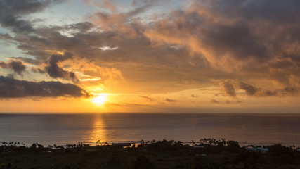 Fototapeta na wymiar Sonnenuntergang auf Big Island, Hawaii