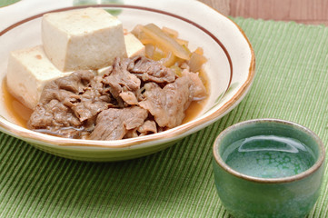 肉豆腐