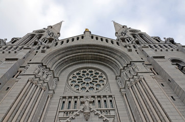 Obraz premium basilica Sainte-Anne_de_Beaupre