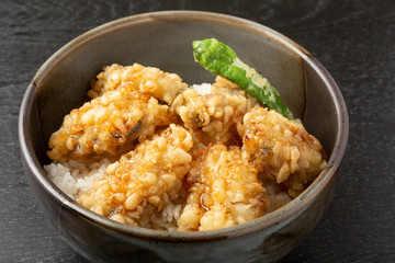 牡蠣天丼