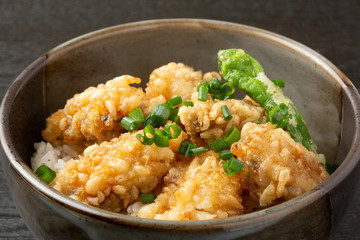 牡蠣天丼