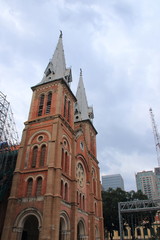 修繕工事中のサイゴン大聖堂　ベトナム　ホーチミン