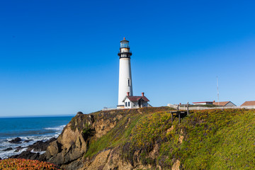 Fototapeta na wymiar Lighthouse in west coast