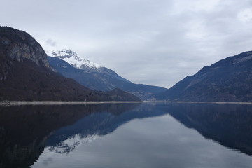 Fototapeta na wymiar lake Molveno (Trentino, Italy)