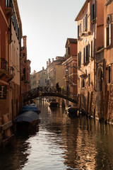 Fototapeta na wymiar Venetian walk to work