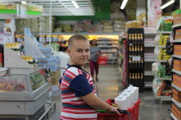 boy in supermarket