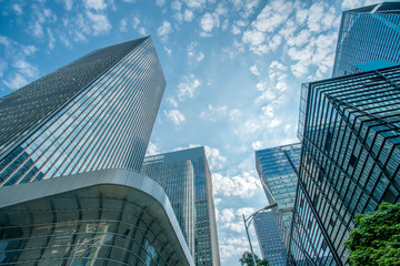 Obraz premium Architectural landscape of commercial building in central town