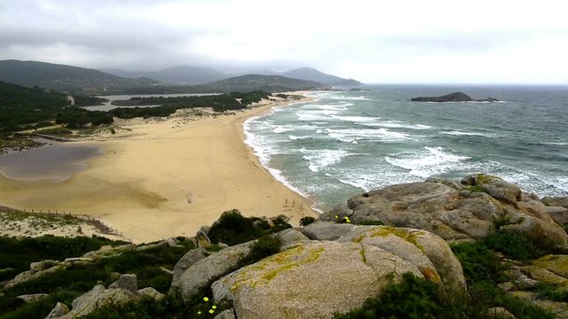 Chia o Baia di Chia &egrave; una citt&agrave; costiera nel sud della Sardegna, parte del comune di Domus de Maria, nella provincia del Sud Sardegna, Italia