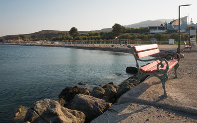 Banc sur la jet&eacute;e