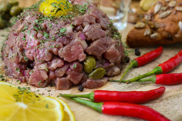 Beef tartare with pickled capers and onions