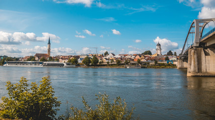 Fototapeta premium Beautiful reflections near Vilshofen - Danube - Bavaria - Germany