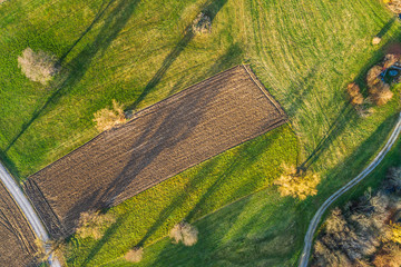 Wiesen und Acker bei Pinkafeld im Herbst - Luftaufnahme / Burgenland (A)