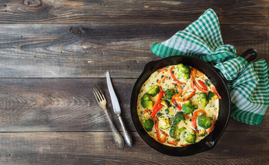 Frittata with broccoli and red pepper