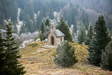 Chapel near Zavizan mountain house on Velebit mountain, Croatia © Nino Pavisic
