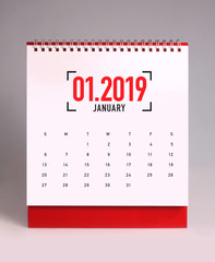 Simple desk calendar 2019 - January