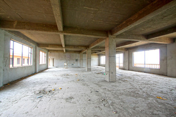 unfinished concrete cast-in-situ hall