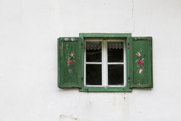 Fenster, Fensterladen,bemalt