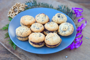Mohn-Kekse mit Marmelade