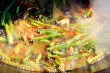 Obraz na płótnie Canvas Chinese cuisine cooking - Large pot stewed beans and meat