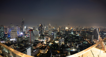Fototapeta na wymiar An evening at Central Business Area of Bangkok City