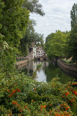 Fototapeta na wymiar Ein Spaziergang durch Straßburg in Frankreich im Spätsommer