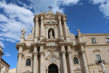 Fototapeta na wymiar Cathedral at Piazza duomo in Ortygia Syracuse, Sicily Italy 