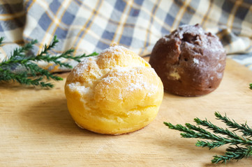 Choux cream puffs and Brownie cakes