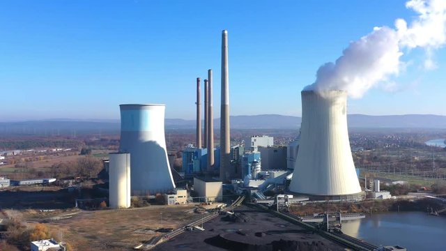 Aerial photograph, Flight at the Staudinger power plant operated by the energy company EON, Hesse, Germany