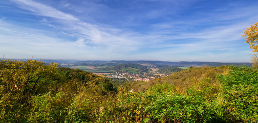 Aussicht von Leuchtenburg bei Kahla nach Thüringer Wald