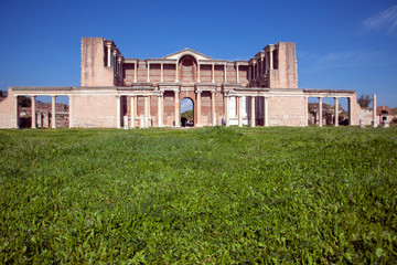 Fototapeta premium Sardes Lydia Ancient City in Salihli, Manisa, Turkey