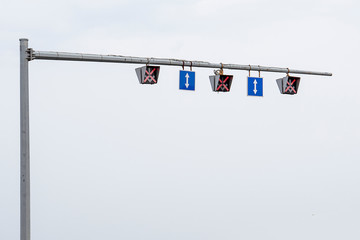 Traffic lights and signs indicating reverse movement