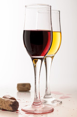 Wine card template. Two goblets with red and white whine.