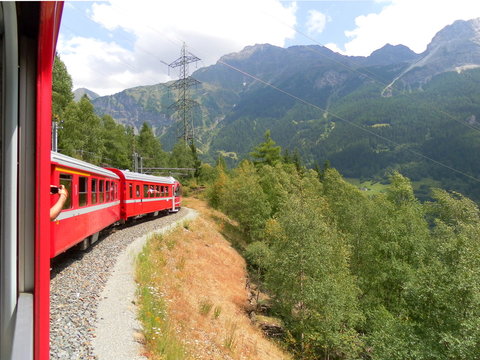 treno rosso del Bernina - turismo